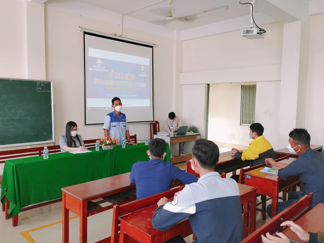 Trường Cao đẳng nghề Vĩnh Long